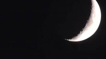 This is a video of the moon it is sfw i hope you like it