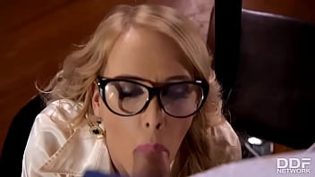 Deep throat at the office