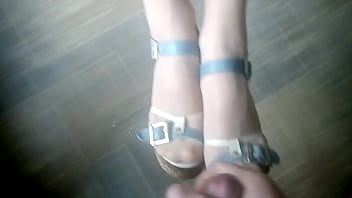 Magic feet of my girl