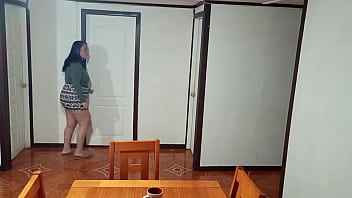 Sex before breakfast on the dining table with a stepmother taken by surprise