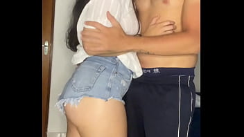 Debora mendes faz boquete intenso em wellington ribeiro cavalga no pau grande e finaliza de quatro pt 1