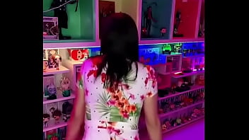 Baile Caliente Hermosa Chica Perreando thumbnail