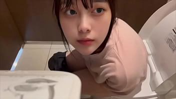 【大学生の一日のルーティン】カフェ行ってお散歩した後に家でオナニーしたらイキまくりました