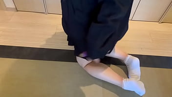 【女子◯生のオナニー】おまんこの中沢山みて欲しいです。みられると興奮します。。