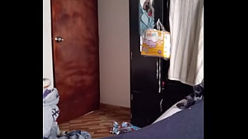 Ella Entra A Mi Habitación Y Hace Esto Sabiendo Que Es Pecado thumbnail