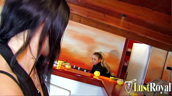 Sexy big tilt brunette lisa spice gets fucked