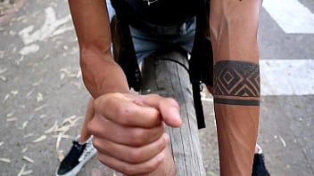 We couldn't wait – real couple fucks outside mouth finish