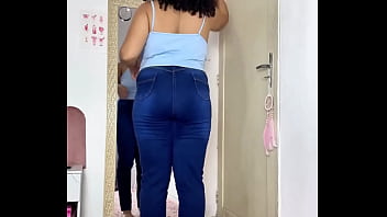 Sexy big ass ebony farting loud for you