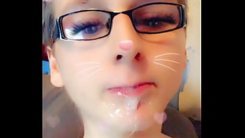 21 Femboy Uk Gagging On Blue Dildo thumbnail