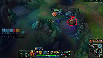 Lol gameplay deep penetration inside ennemy base