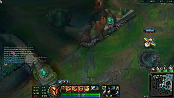 Lol gameplay deep penetration inside ennemy base
