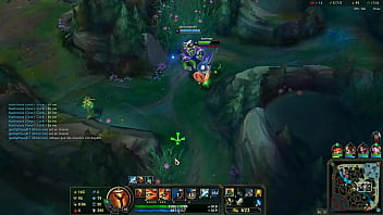 Lol gameplay deep penetration inside ennemy base