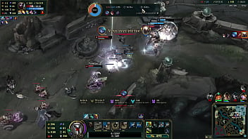 Lol gameplay deep penetration inside ennemy base