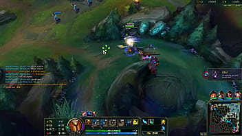 Lol gameplay deep penetration inside ennemy base