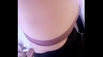 Culazo en tanga con ganas de rabo