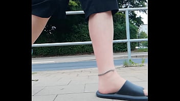 Carmen nylonjunge rundgang in braunschweiger weststadti was traveling by car