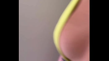 Homem toca e acocha uber moto mulher no fim ela faz algo inédito