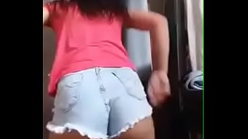 Mi twerking uwu