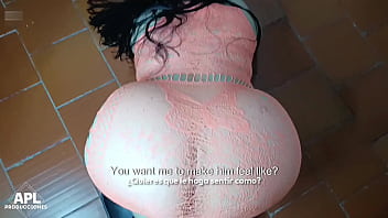 Cuando no esta la esposa mi jefe me dice que me ponga un lindo traje para hacer los oficios de la casa y siempre me termina follando parte 2