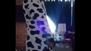 Mi mi pijama de vaca o perro