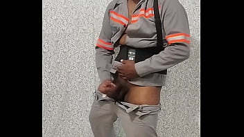 Batendo Uma Antes De Ir Trabalhar thumbnail