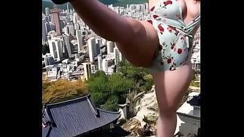 In japan as a curvy giantess my playful energy led to an unexpected boom—proving that big girls have the biggest surpr