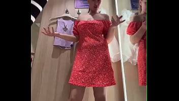 Extreme fingering in the mall