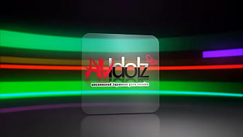 Brunette enjoy threesome