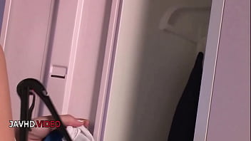 Alluring yura kasumi shows off her expert oral skills in steamy jav scene