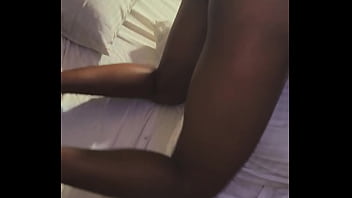 Alone with my girlfriend's sister so i fucked her slutty pussy