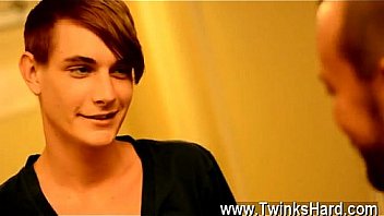 Gay Xxx Twink Rent Boy Preston Gets An Giant Nail When A Fresh Client thumbnail