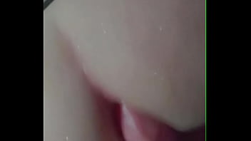 Sentando com a janela aberta sexo arriscado anal novinha branquinha