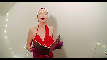 Santa clausa singing for you