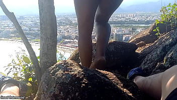 Gozei gostoso em cima da negra