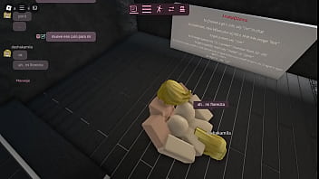 Cachando a una perro de roblox