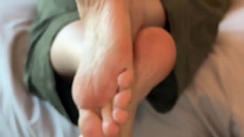 The best thing i ever did was get divorced like frfr now that i’m not tied to this man my $$$$ is up in a way like neve