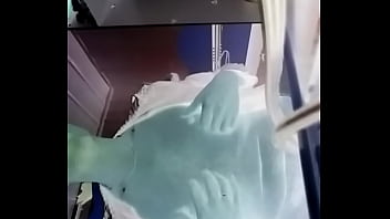 Adoro mamilos meus acariciar