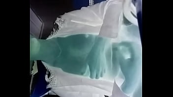 Adoro mamilos meus acariciar