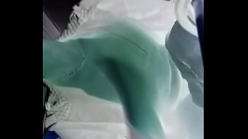 Adoro mamilos meus acariciar