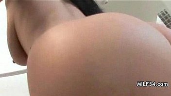Seriously sexy mom cums hard