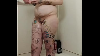 Getting soaking wet getting nice and soapy big natural tits dripping wet pussy