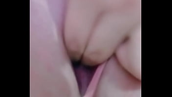 Tocandome solita te gusta