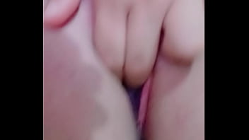 Tocandome solita te gusta