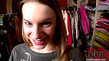 Blowjob in the boutique