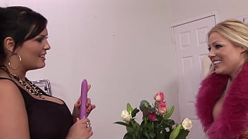 Jasmine black loves to fuck cindy behr bet she also gets off on watching cindy get