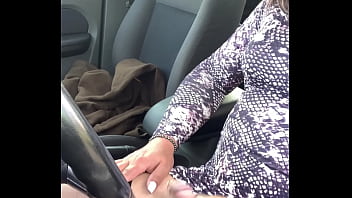 Kelly Cd On The Retail Carpark Wanking In Her Car thumbnail