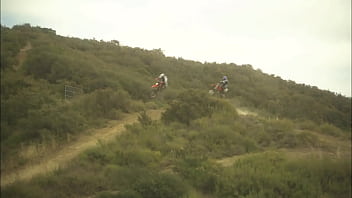 Lauren phoenix gets fucked by the pond