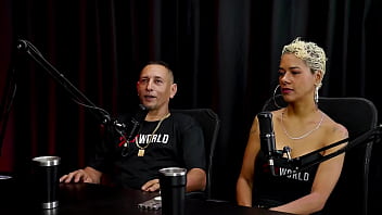 Adora um cabaré está no primeiro relacionamento aberto tem três mulheres e foi pedida em casamento natt paradise & raposão watch sheer red