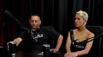 Adora um cabaré está no primeiro relacionamento aberto tem três mulheres e foi pedida em casamento natt paradise & raposão watch sheer red