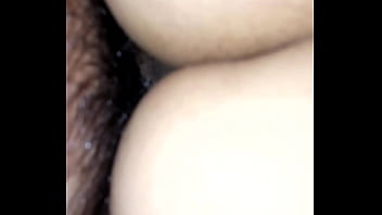 Me lo mete por mi culo